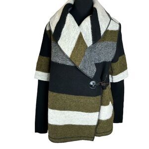Line The Label Wool Blend Jacket Size S/P Toggle Closure Striped Warm